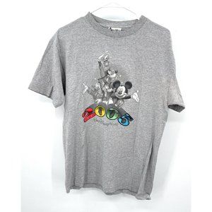2005 Walt Disney World  Mickey Goofy Donald Pluto Gray Tshirt Sz M